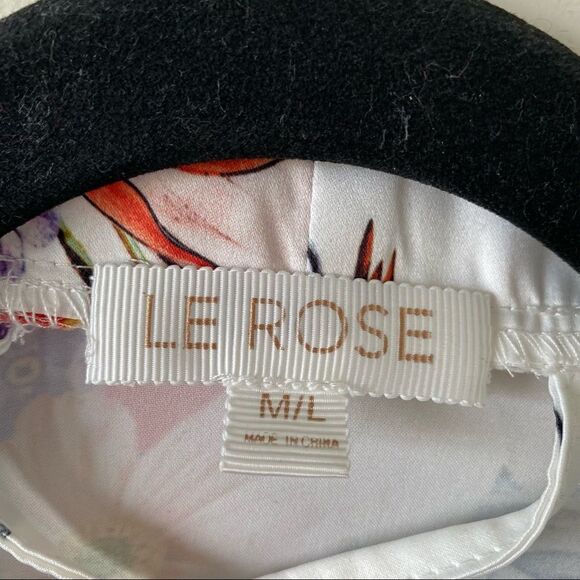 LE Rose-Floral Bridal Lace Trim Robe (M/L) - Picture 11 of 11